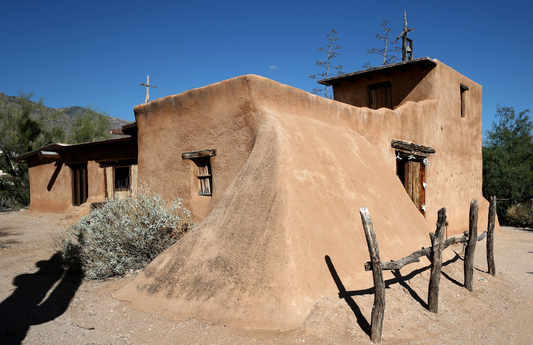 DeGrazia Mission in the Sun